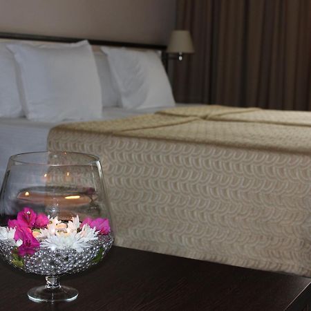 Kendros Hotel プロヴディフ 部屋 写真