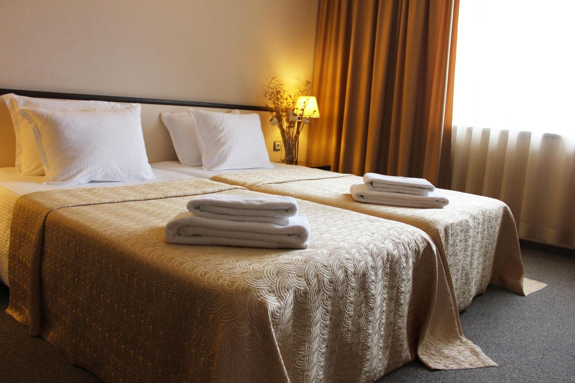 Kendros Hotel プロヴディフ 部屋 写真
